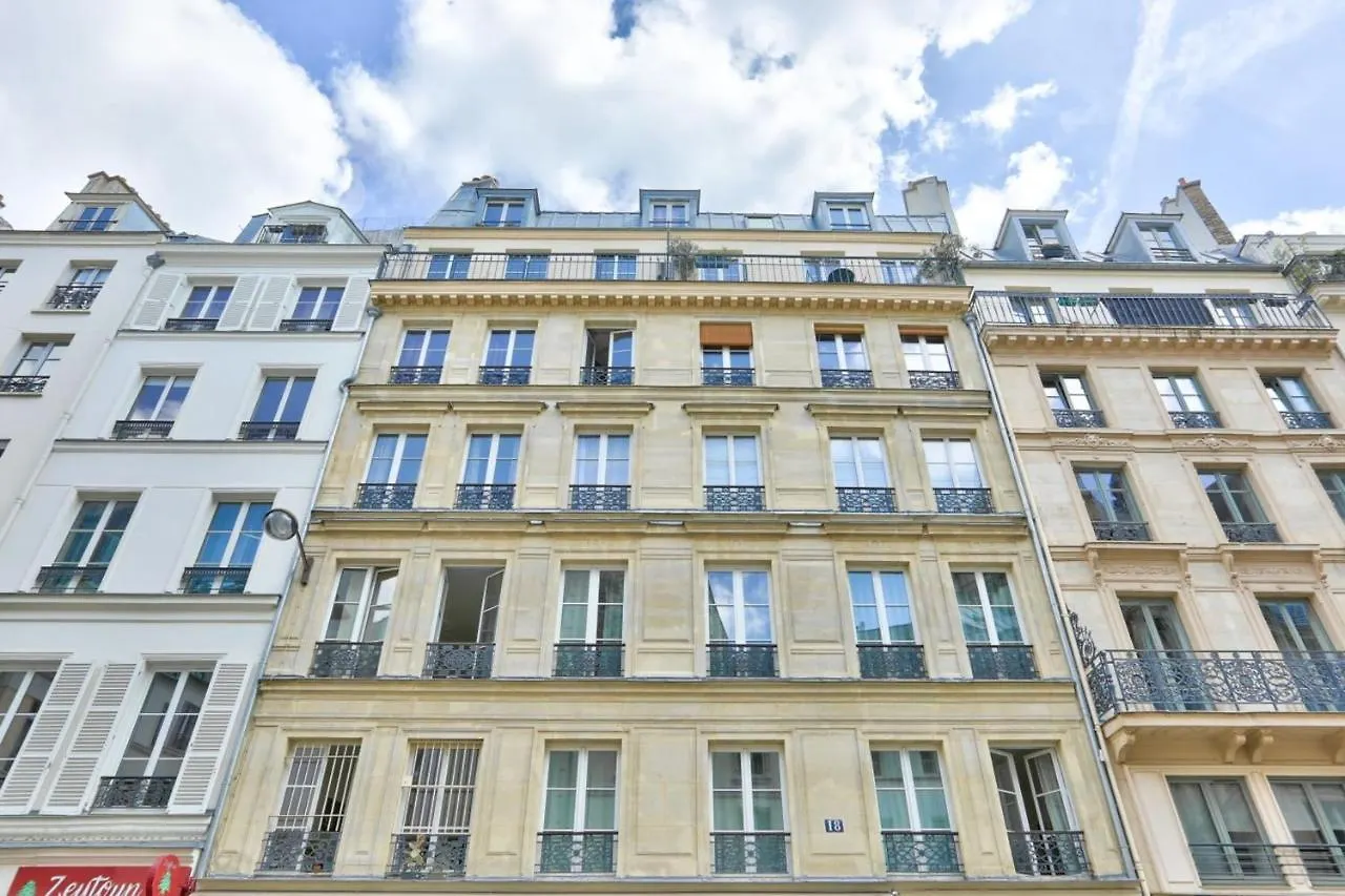 Bright Apartment For 4 - Halles - Montorgueil Paris